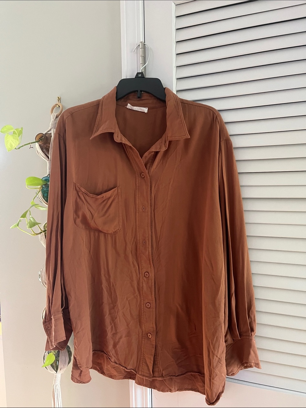 &merci En Merci Rust Brown Button-Front Top